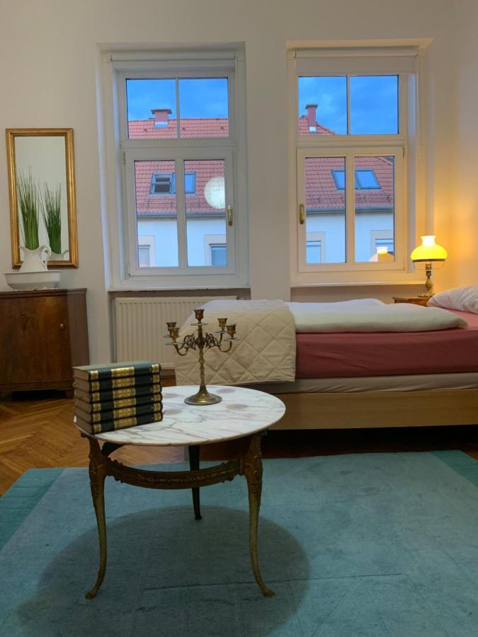 The Marchburg Apartment Марибор Экстерьер фото
